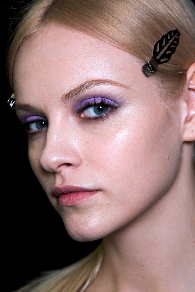 Фиалковые тени: Nina Ricci